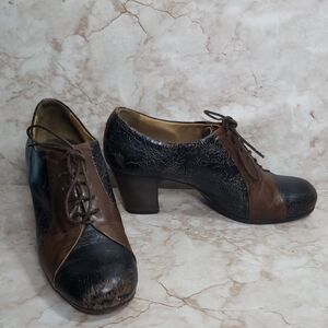 Pantanetti Vintage Two-Tone Leather Heel Loafers Women's Shoes Size 37.5